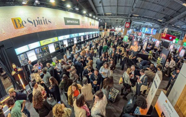 Wine Paris visitors up 21% as CEO changes role