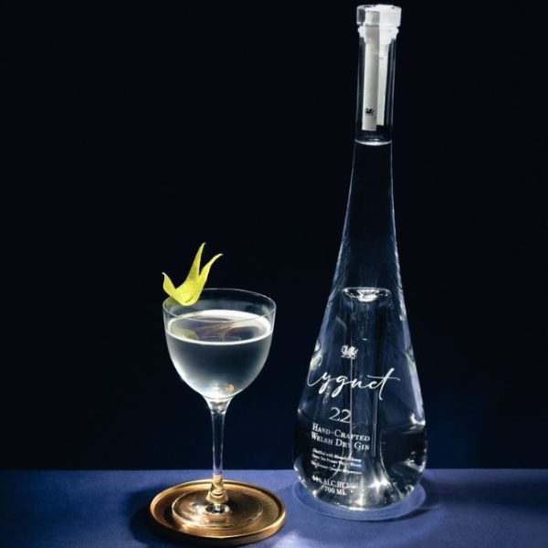 Cygnet highlights royal connection with signature serve