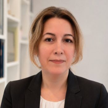 Selene Cakmak-Rathee 